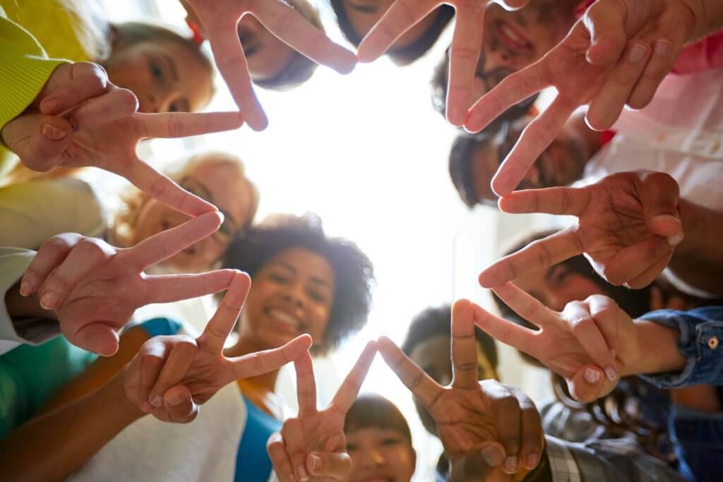 英文翻譯 - 你知道「✌🏼」手勢有什麼涵意嗎？